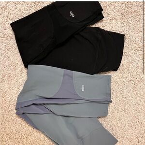 Alo yoga legging bundle. Size small